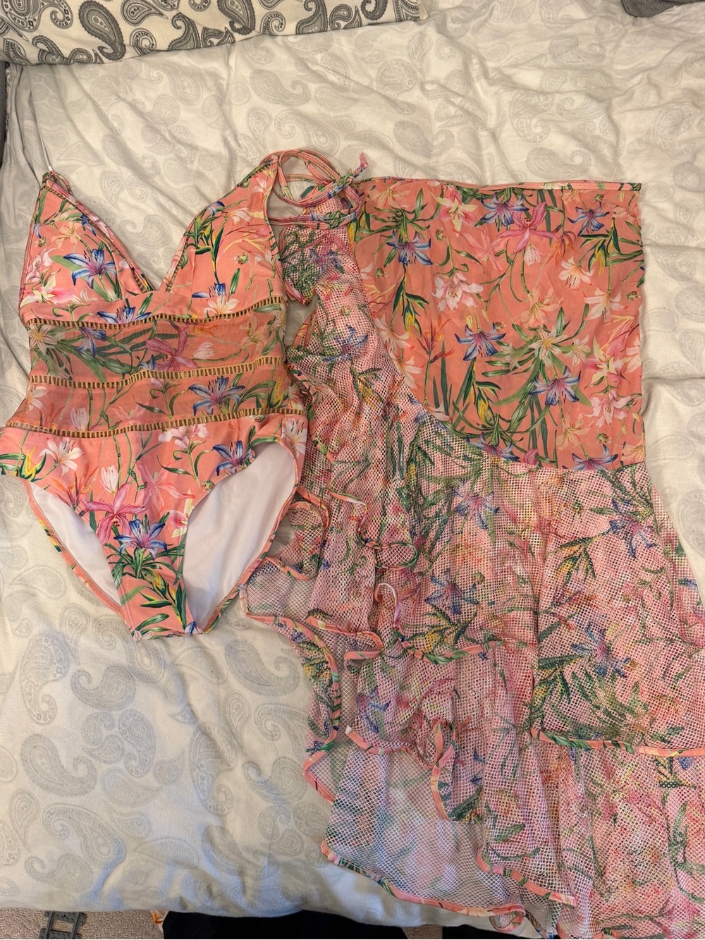 Flaxmaker' One-Piece Swimsuit with Matching Cover-Up